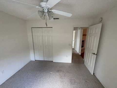 5304 SE 15th Ct — Bedroom