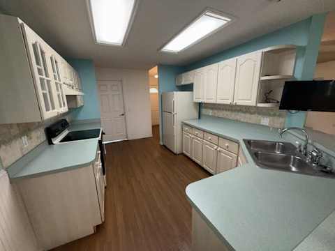 5304 SE 15th Ct photo 3