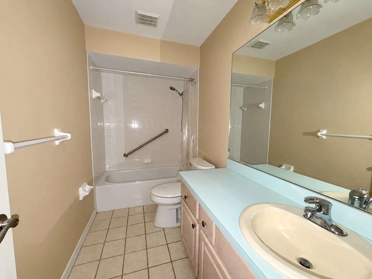 8417 Danbury Ln — Bathroom