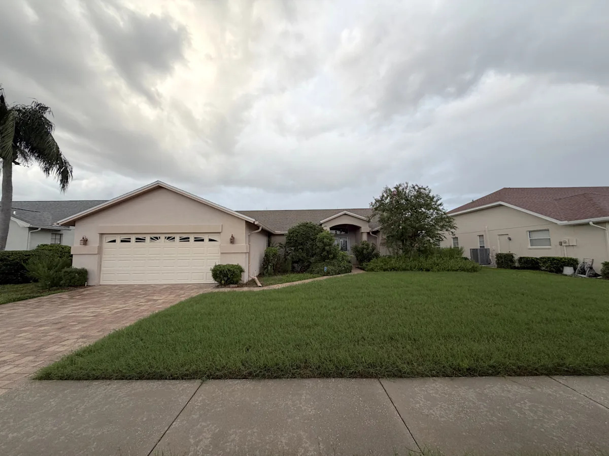 8417 Danbury Ln photo 1