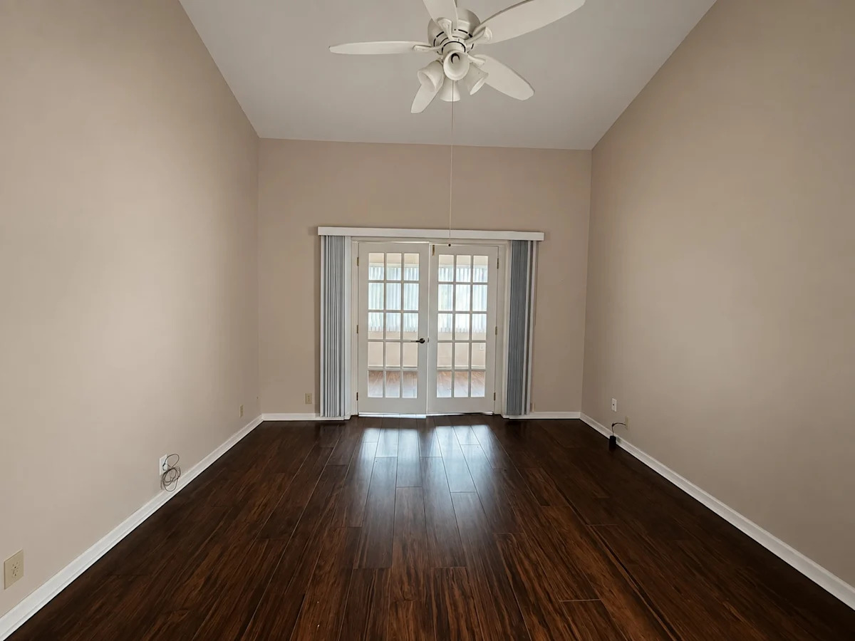 8417 Danbury Ln photo 4
