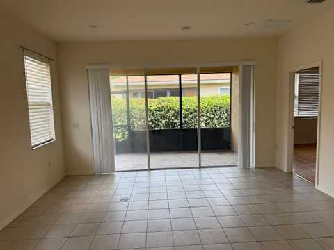 1643 Linz Ct — Living room 3