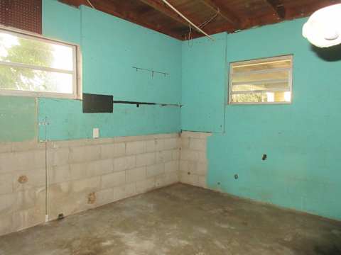 11639 Huggins St photo 10