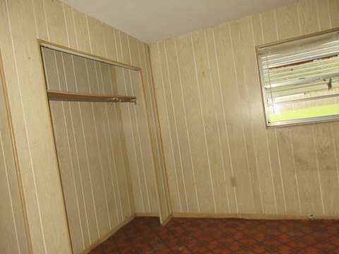11639 Huggins St photo 15