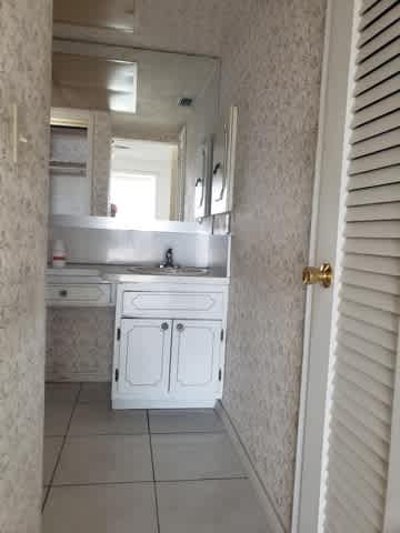18555 NE 14 Ave Apt 502 photo 13