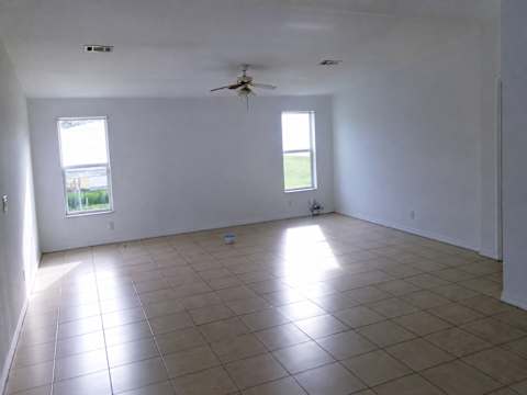 12415 Catalina Dr photo 10