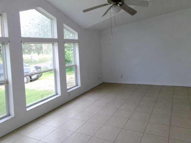 12415 Catalina Dr photo 13