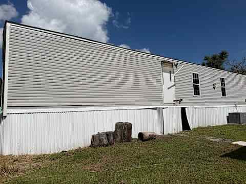 445 S Quebrada St photo 2