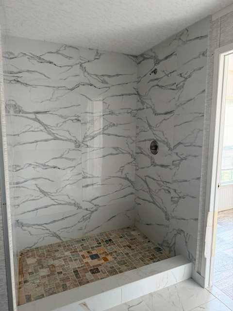 445 S Quebrada St — Bathroom