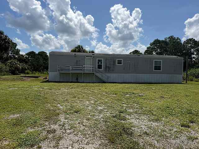 445 S Quebrada St photo 1