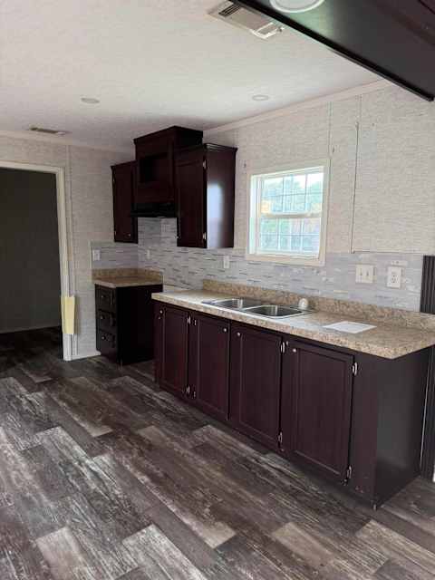 445 S Quebrada St photo 5