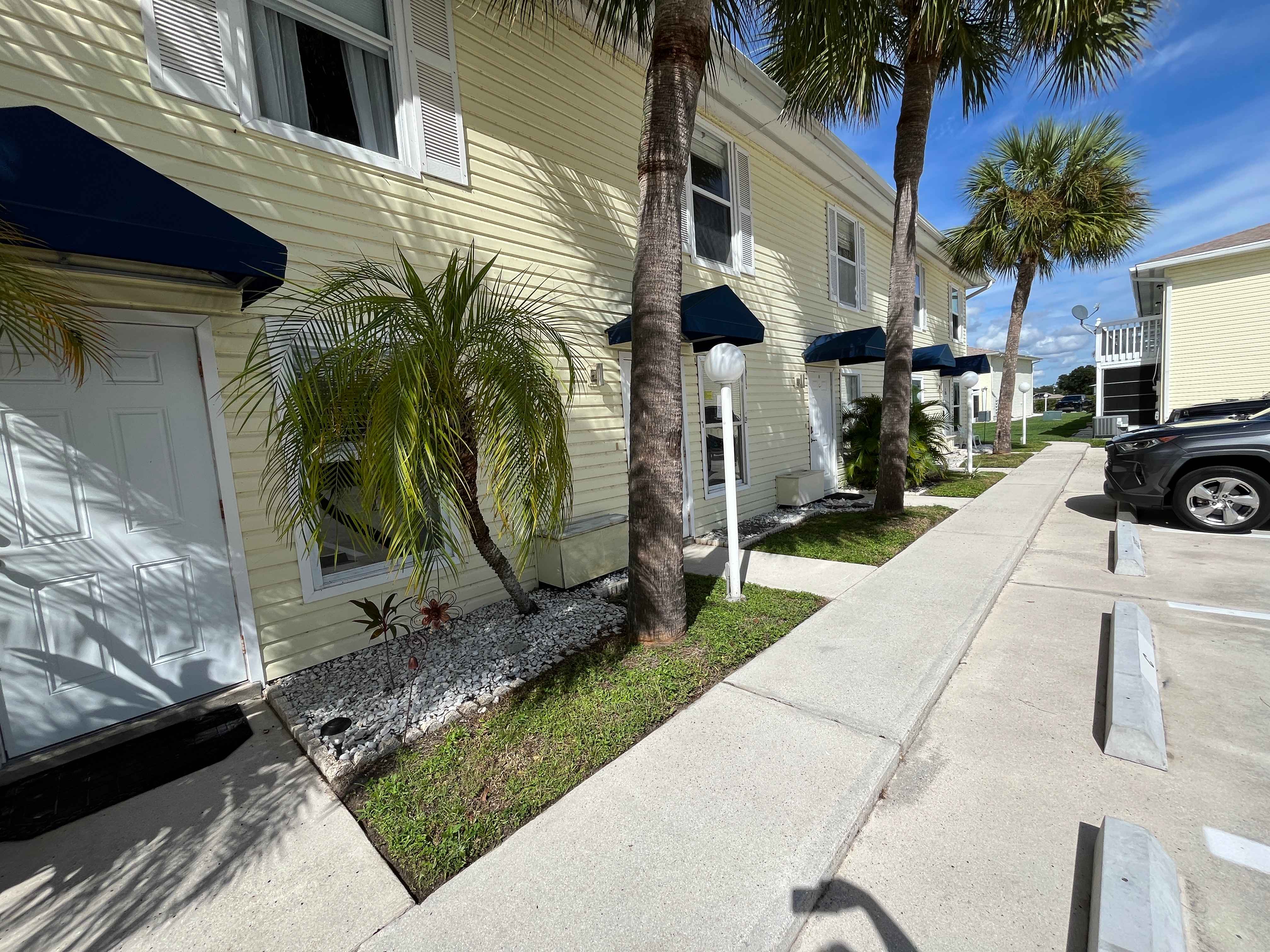 26330 Rampart Blvd photo 1