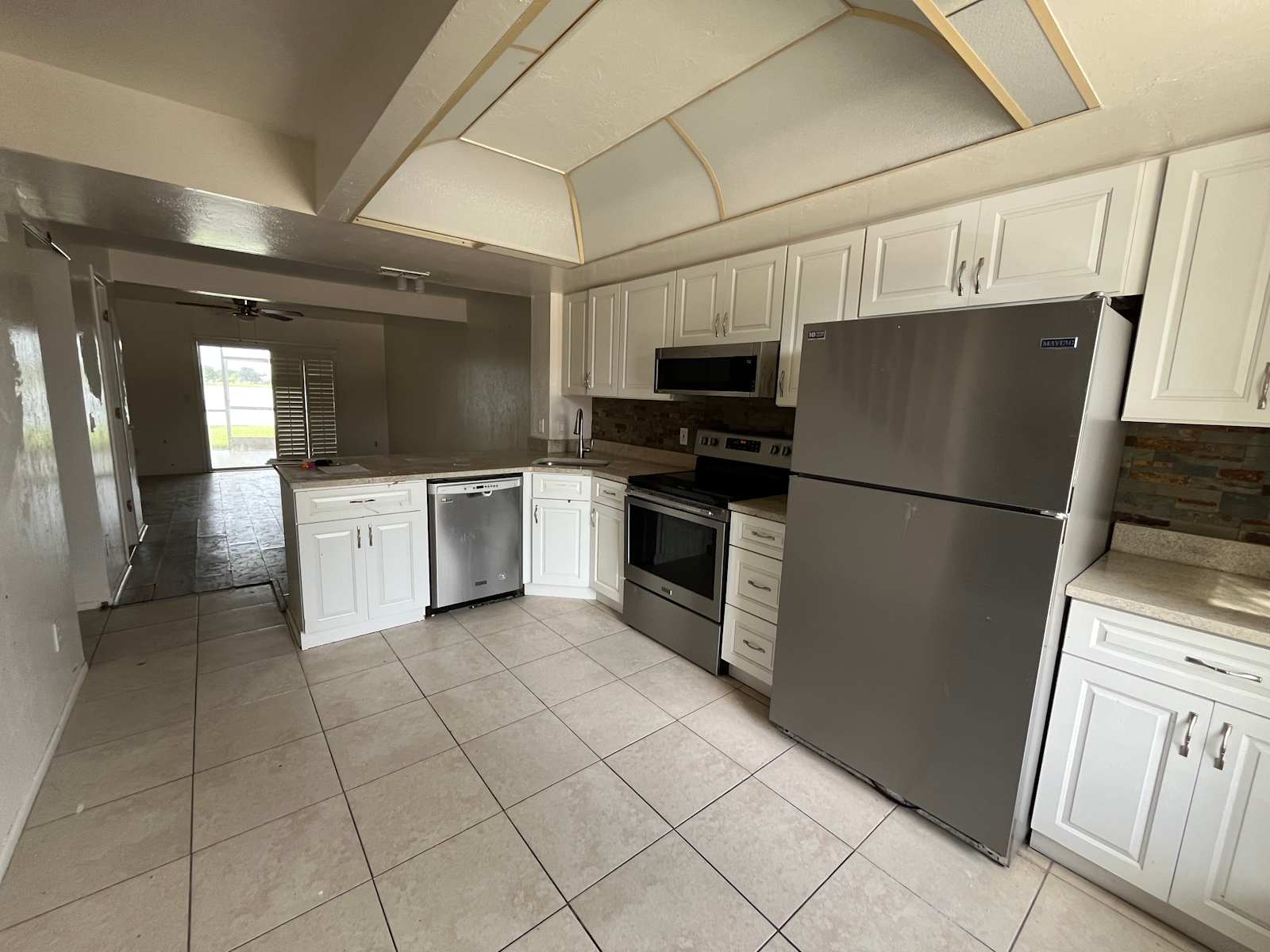 26330 Rampart Blvd — photo 7