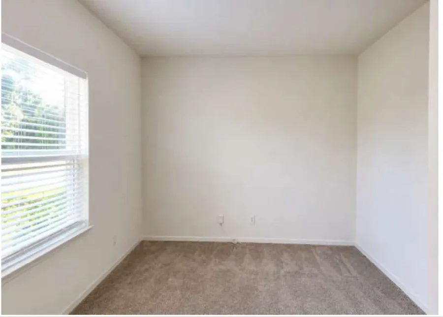 780 Consumer Street Southeast photo 5