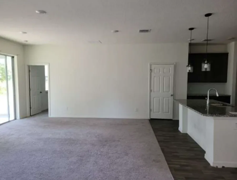 780 Consumer Street Southeast photo 4