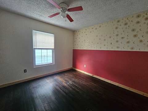 2434 S 37th Street photo 13