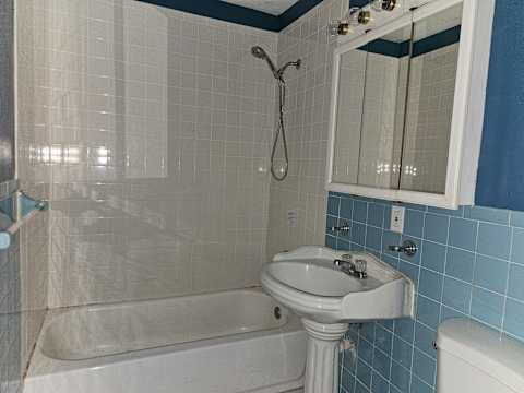 2434 S 37th Street photo 14