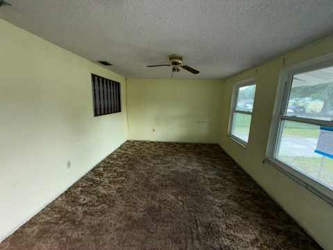 1050 Beach Ln — Photo 11
