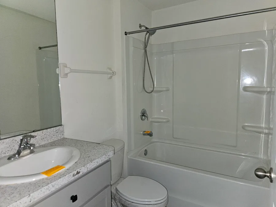 2812 Rock Sound St — Bathroom