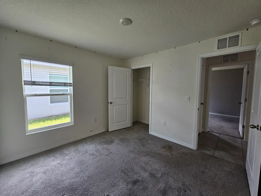 2812 Rock Sound St — Bedroom