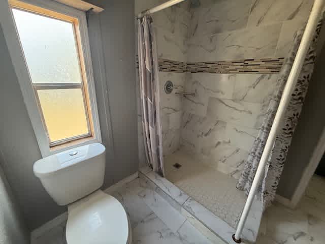 3903 Morgan Horse Way — Primary bathroom